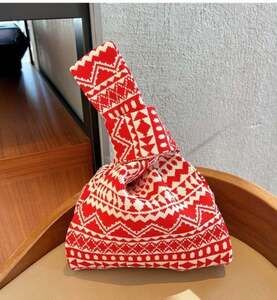 Geometric Pattern Purse In Red